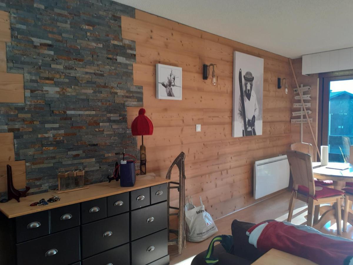 Studio Cabine Chatel Exterior photo